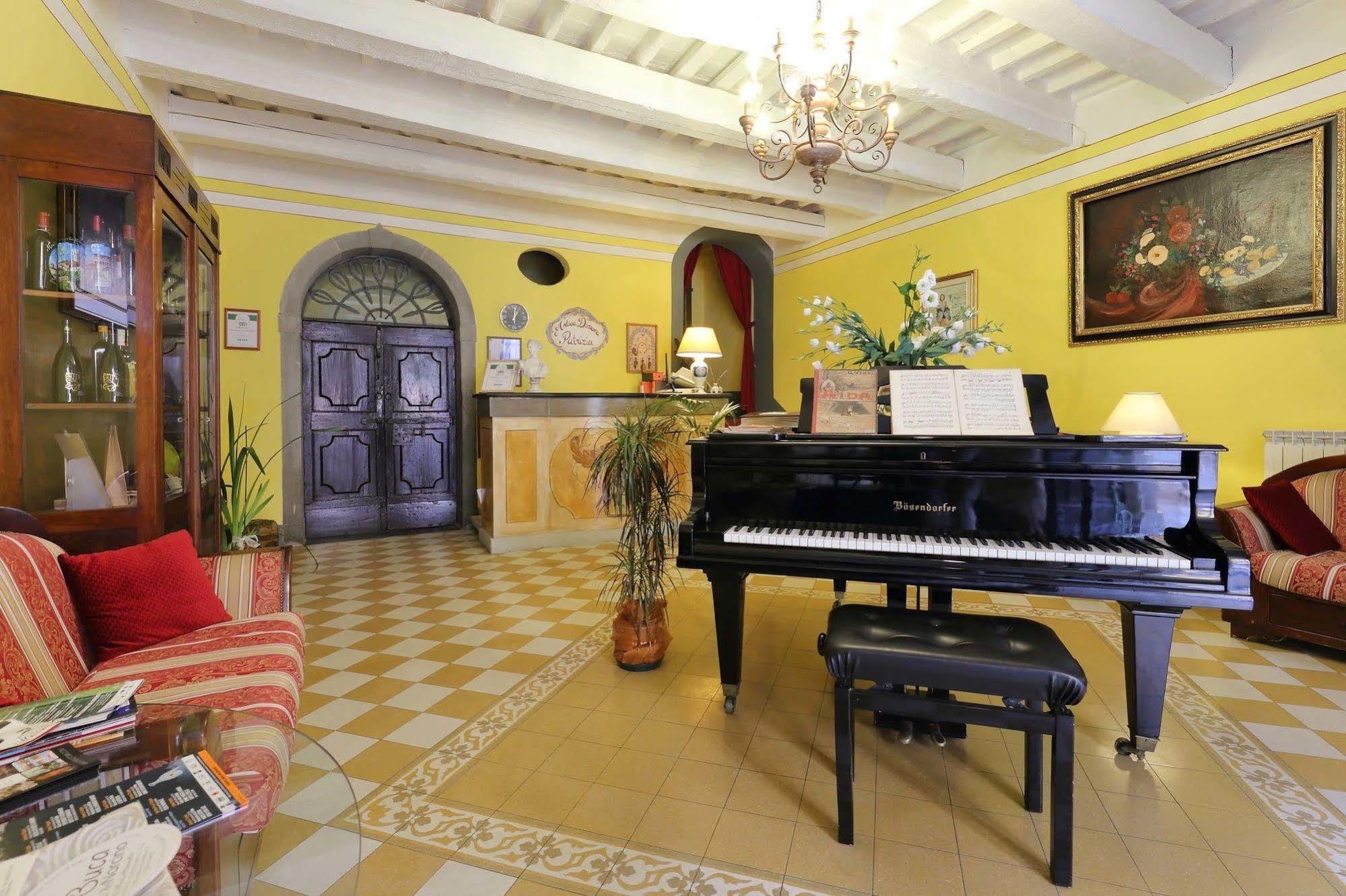 Antica Dimora Patrizia Hotel Montecarlo Eksteriør billede
